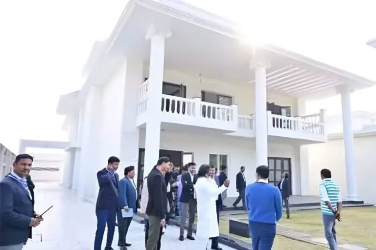 Picsart_25-01-09_11-53-04-684.jpg