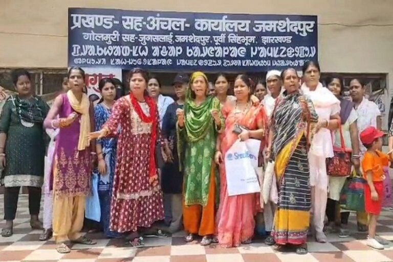Maiya-Samman-Yojana-uproar-jamshedpur.jpg