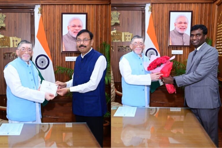 Picsart_25-08-13_17-21-33-324.jpg