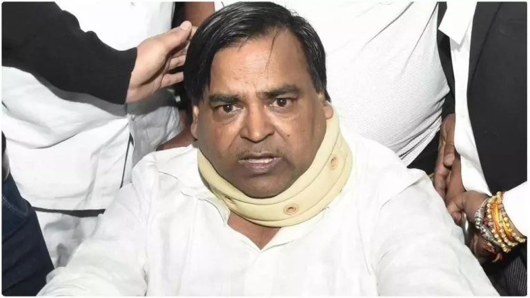 1929729-gayatri-prajapati-attack-in-jail.webp