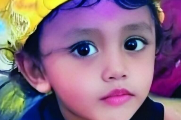 Picsart_25-10-05_14-08-54-868.jpg