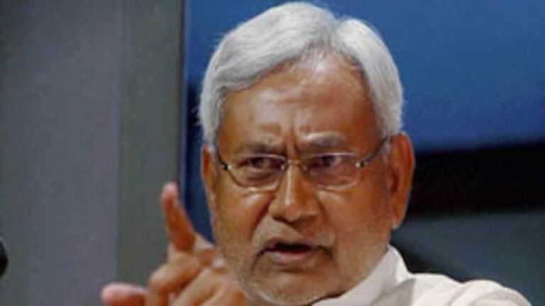 nitish_kumar-325_112114040157.jpg