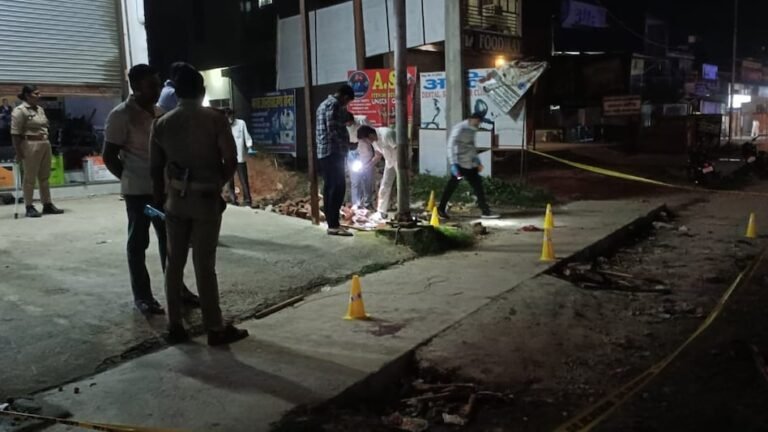 6acd9c6cb5573-pilibhit-triple-murder-135019757-16x9